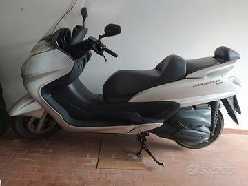 Yamaha Majesty 400