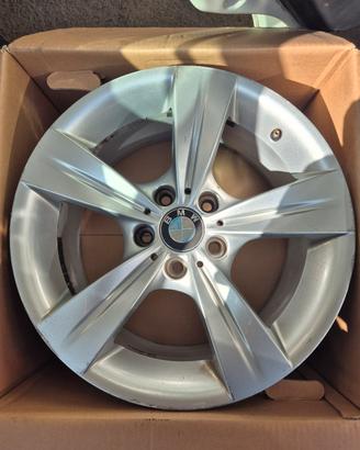 Cerchi in lega BMW 18" 320