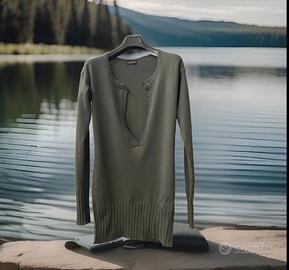 Maglia con scollo GOTHA