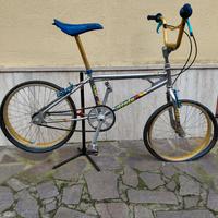 Bici BMX atala cromata 4