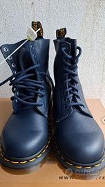 DR. MARTENS 1460 PASCAL VIRGINIA