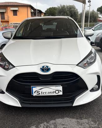 Toyota Yaris 1.5 Hybrid 5 porte Business