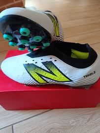 Scarpe da calcio.