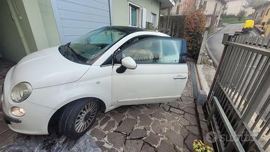 FIAT 500 modello Lounge