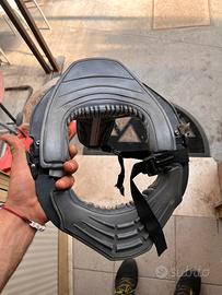 Collarino leat brace