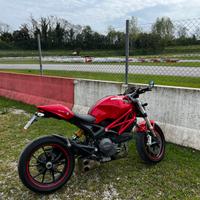 Ducati Monster 796 2010