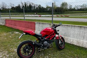 Ducati Monster 796 2010