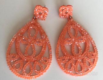 Orecchini pendenti con luccichini, Caraibi