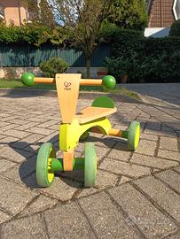 Hape Scoot-Around 12+ quadriciclo legno