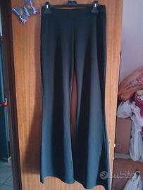 pantaloni donna a zampa elefante 