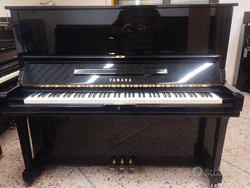 Pianoforte Yamaha U3 A con pedale tonale seminuovo