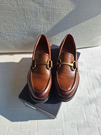 Scarpe eleganti in pelle da donna