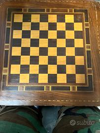 Tavolino a scacchi + poltroncina e specchio 60x60