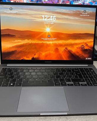 Samsung Galaxy Book4, Intel5 120u, 16GB, 512GB
