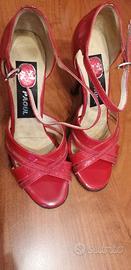 Scarpe rosse tango