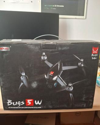 drone MJX Bugs 5W con 3 batterie