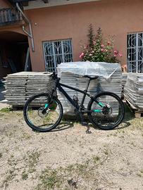 Mountain bike  b-twin 24’’ nera