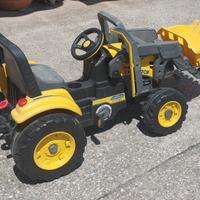 Trattore PegPerego con bena