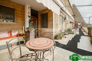 VOGHERA - TRILOCALE CON AMPIO TERRAZZO E SPESE CON