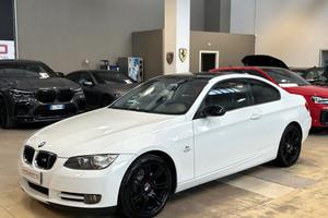 BMW 320 i Coupé Eletta Automatica - 18" -Navi Pr