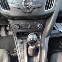Leva cambio FORD FOCUS 1000cc benzina del 2015