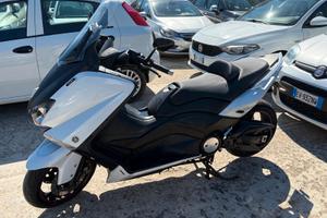 Yamaha T Max 530