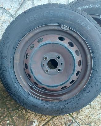 Pneumatici Riken/michelin 185/65 R14