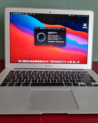 MsckBook Air 13 pollici