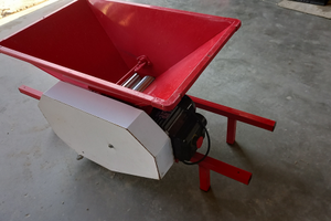 Macina uva elettrico 220 volt