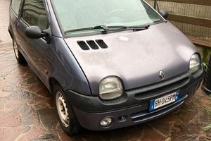 Renault twingo 1.2 8v