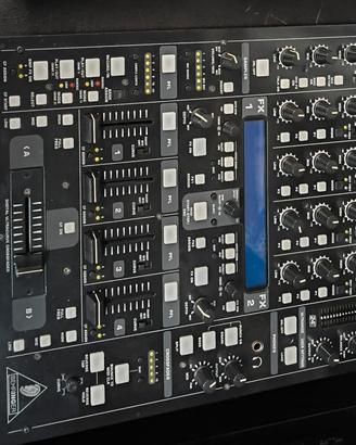 mixer pro digitale behringer