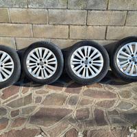 Cerchi con gomme opel corsa