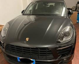 PORSCHE Macan - 2018