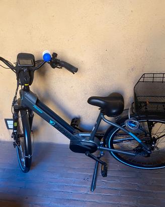 Bicicletta elettrica City BRINKE Florence