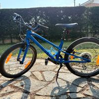 Bicicletta Bambino Specialized Jet20 ice blue