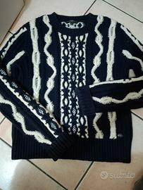 un nuovo maglione di camoscio