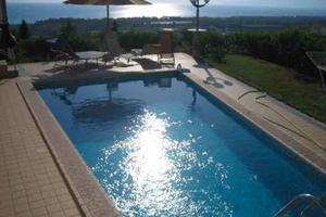 Appartamento in Villa con giardino, piscina