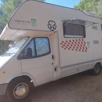 Camper mansardato