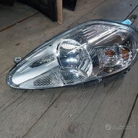 FANALI ANTERIORI FIAT PUNTO EVO