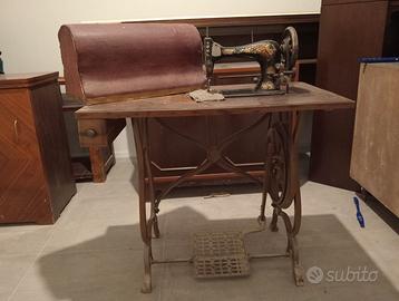 Macchina da cucire vintage