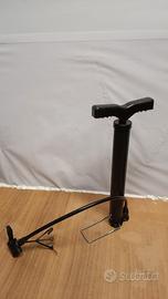 Pompa gonfia gomme per bici con inserti