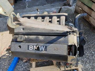 Motore BMW e34 6 cilindri sigla 31280043 206s1 (2m