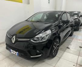 RENAULT Clio DUEL 1.5 dCi 8V 75 CV 5 porte