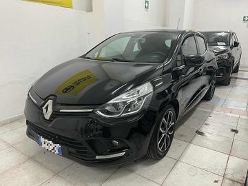 RENAULT Clio DUEL 1.5 dCi 8V 75 CV 5 porte