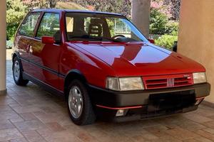 FIAT UNO TURBO