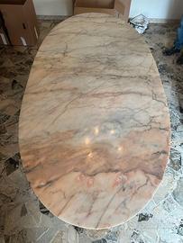 Tavolo in marmo rosa