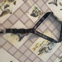 Cordino Mercedes Benz porta chiave e telefono