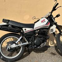 Yamaha XT 400 - 1984