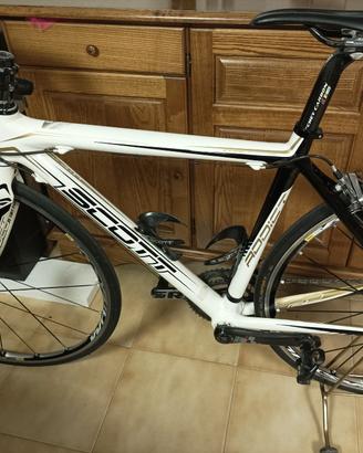  bici Scott Addict R3  anno 2011 
