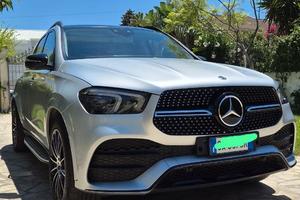 Mercedes GLE 300 d 4MATIC AMG Full Optional - Burm